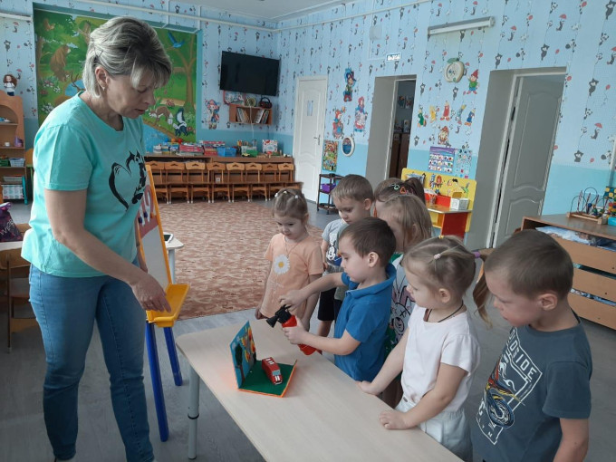 день огнетушителя день огнетушителя.